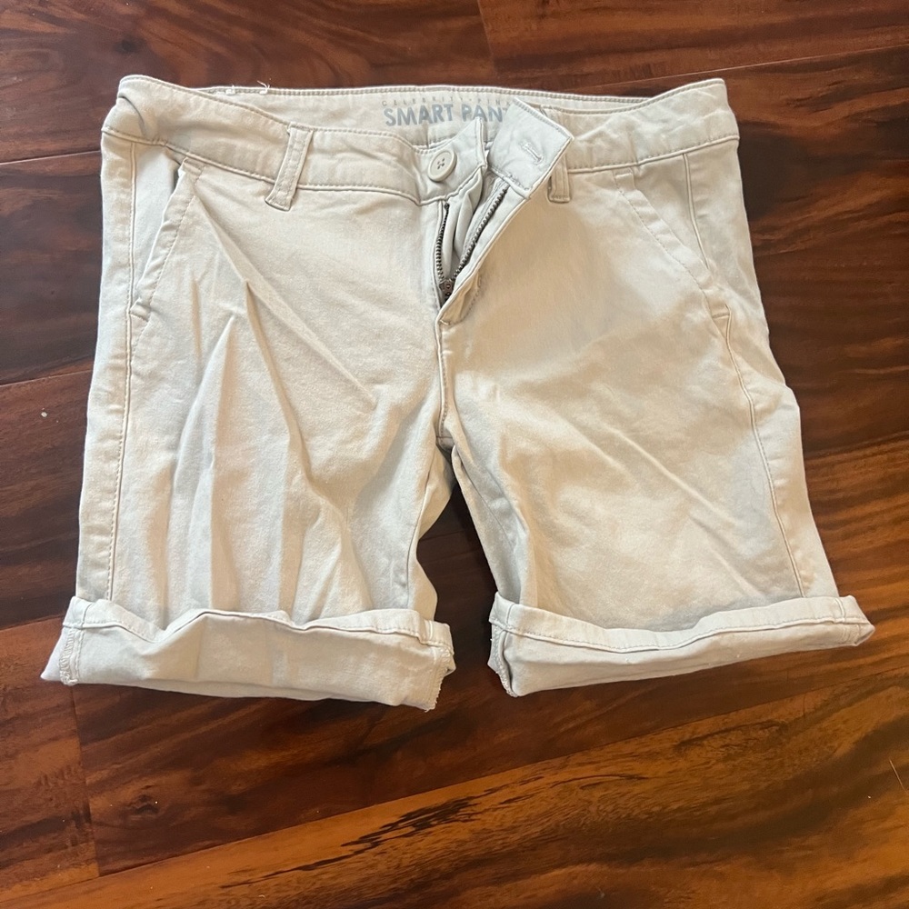 Celebrity Pink Smart Pant - long shorts - Khaki - Size 3